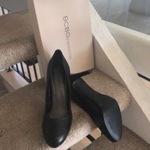 BCBGeneration black 4 1/2 inch heels size 9.5M